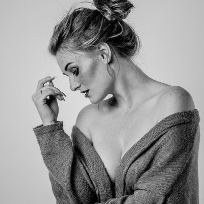 Model: Lisa Cecily Sapsworth